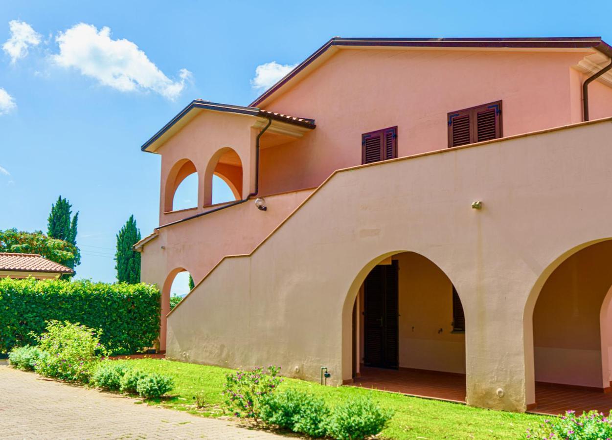 Appartamenti In Residence Villa Santa Maria 圣温琴佐 外观 照片